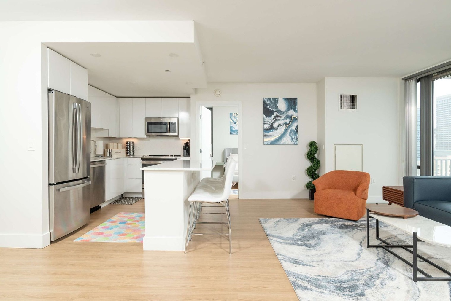 Building Photo - 677-679 Washington Street-SI ID1322145P