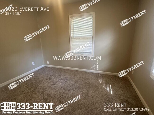 Building Photo - 6020 Everett Ave