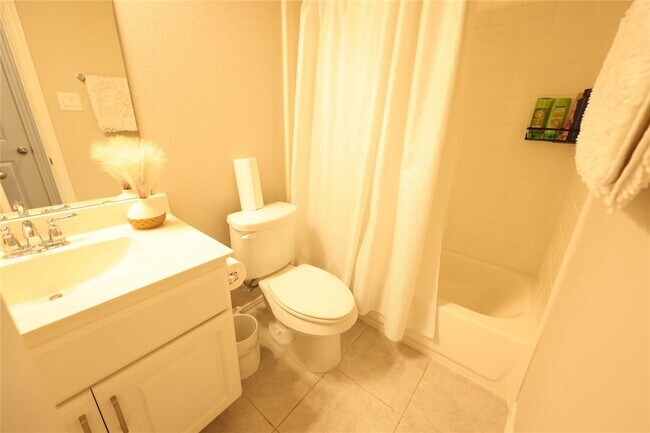 Building Photo - 2334 Falcon Brook Dr