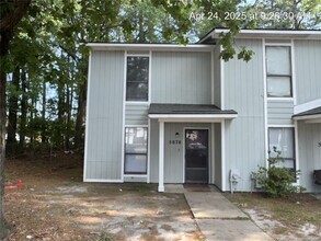 Building Photo - 5878 Aftonshire Dr
