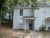 Building Photo - 5878 Aftonshire Dr