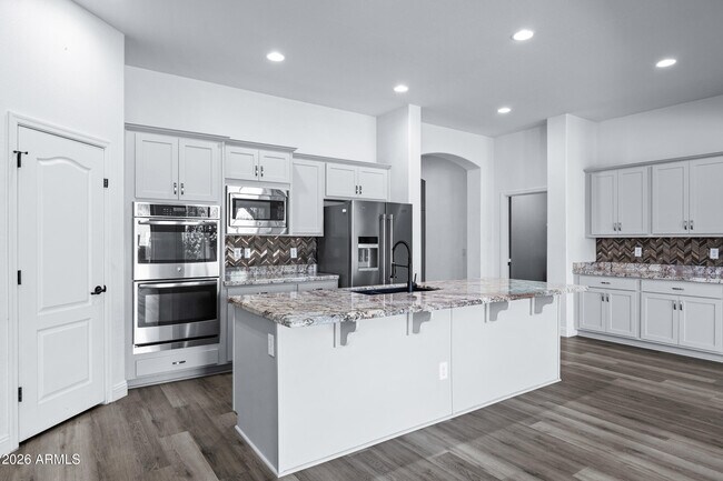 Building Photo - 10218 Bergeron Ave