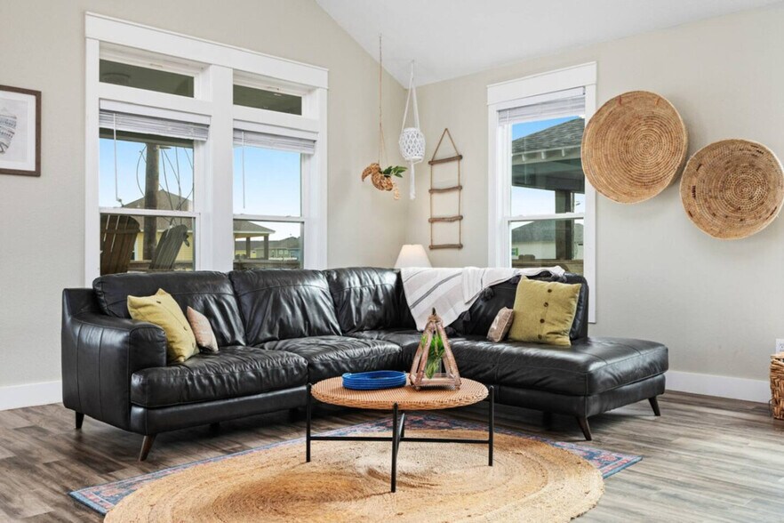 Building Photo - 951 Gulf Shores Dr