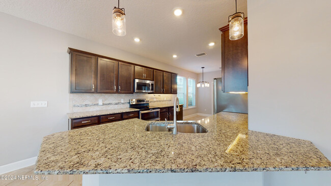 Building Photo - 33 Eagles Nest Ln