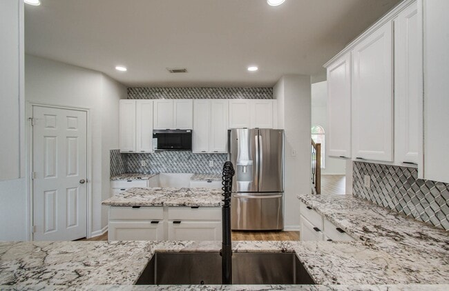 Building Photo - 22013 Dove Canyon Ln