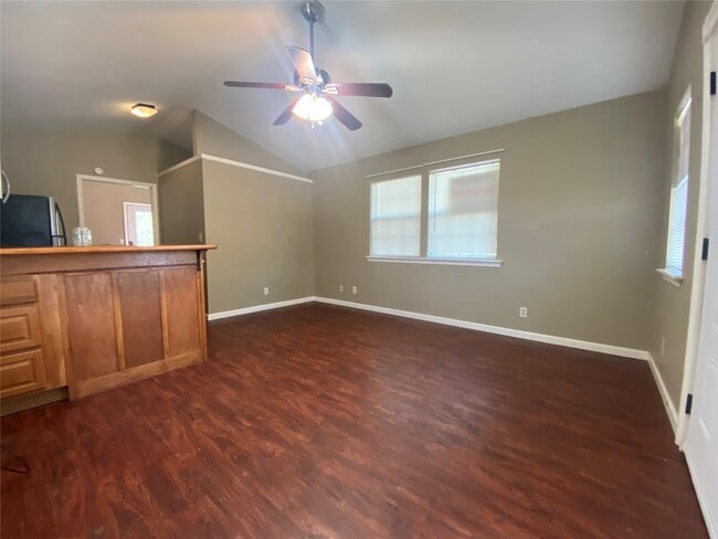 Building Photo - 2300 FM 980