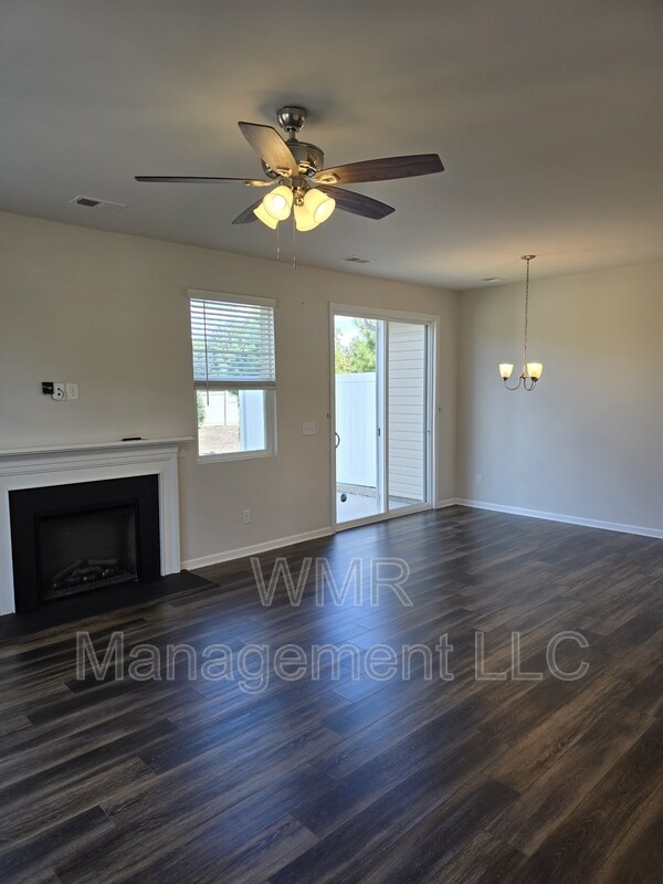 Building Photo - 1118 Glen Marley Dr