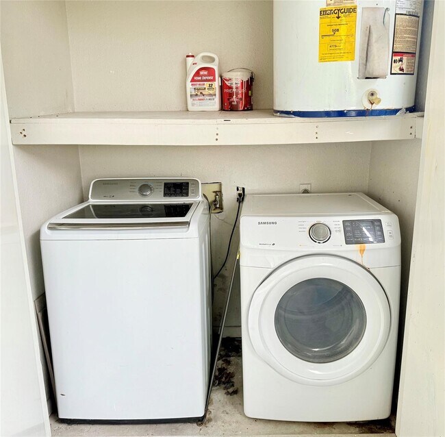 Building Photo - 7313 Gulf Fwy