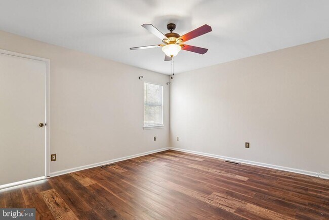 Building Photo - 2313 Westport Ln