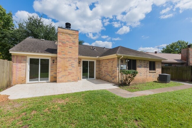 Building Photo - 4106 Kitchen Hill Ln