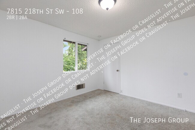 Building Photo - 7815 218th St SW