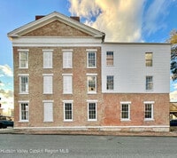 Building Photo - 30 Union St