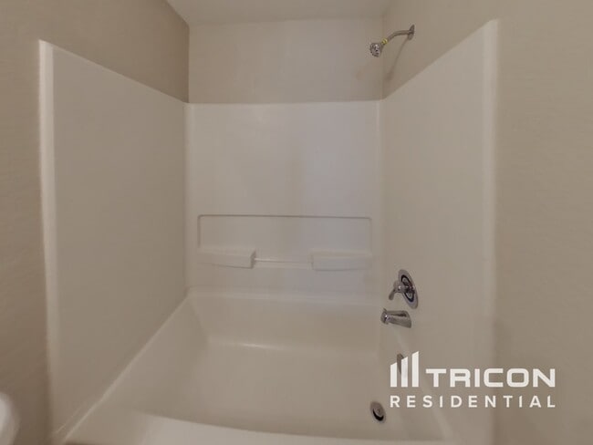 Building Photo - 11730 Luckey Vista