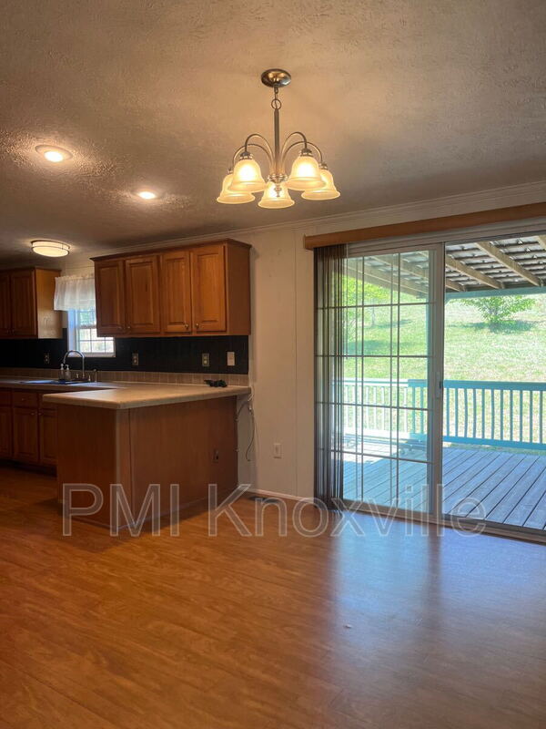 Building Photo - 8821 Trout Rd