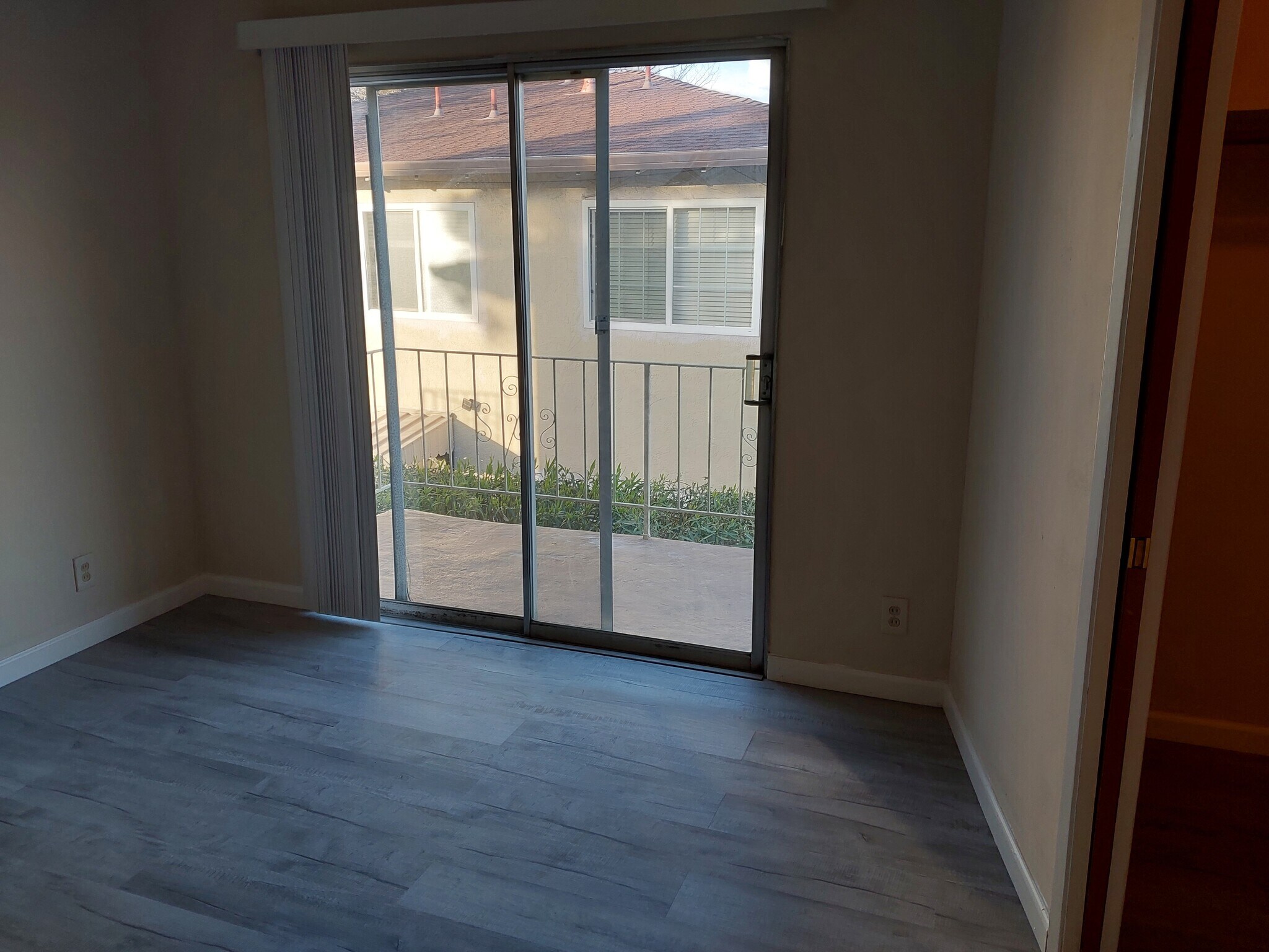 Building Photo - 436 Vasquez Ct