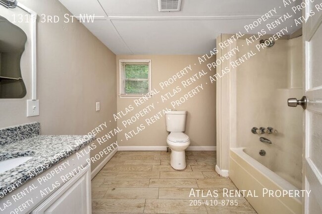 Building Photo - 1316 3rd St NW