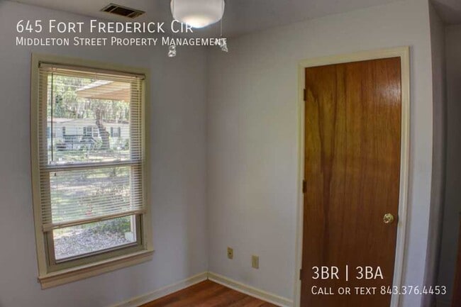 Building Photo - 645 Fort Frederick Cir