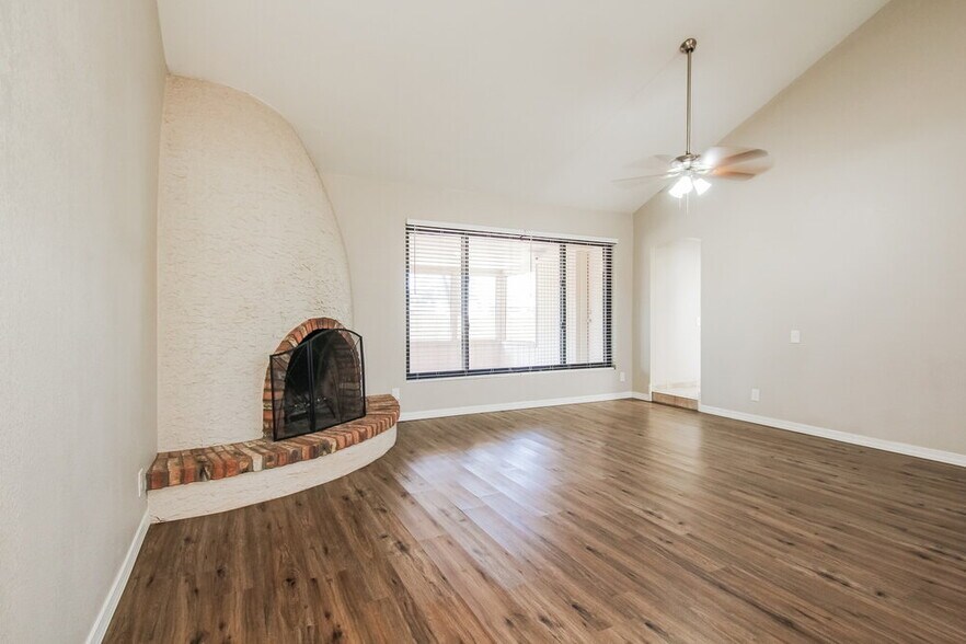 Building Photo - 17403 E San Marcus Dr