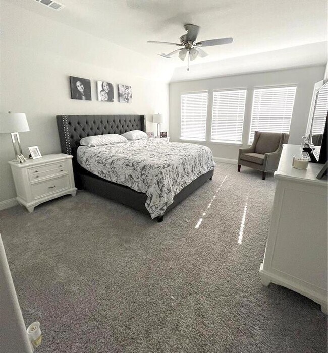 Building Photo - 3821 Bennett Trail