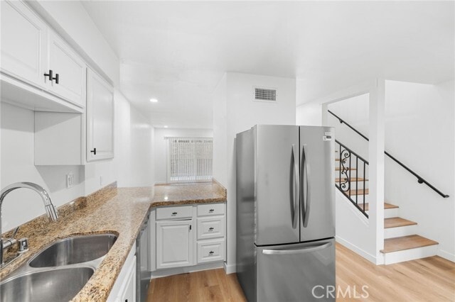 Building Photo - 621 E Cedar Ave