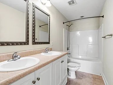 Building Photo - 1602 Baldwin Lakes Dr