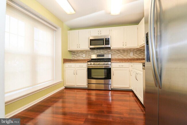 Building Photo - 5933 Grisby House Ct