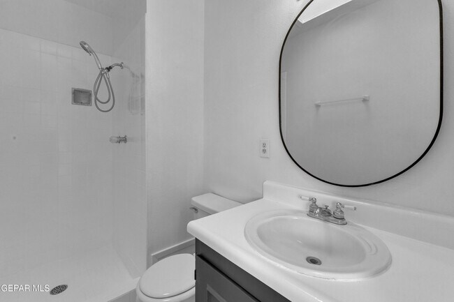 Building Photo - 1529 Babe Hiskey Ln