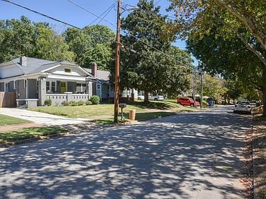 Building Photo - 987 Katherwood Dr SW