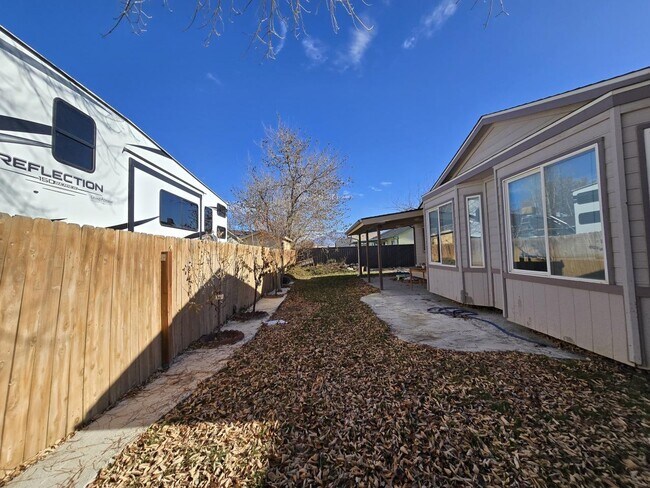 Building Photo - 3156 Arrowhead Dr