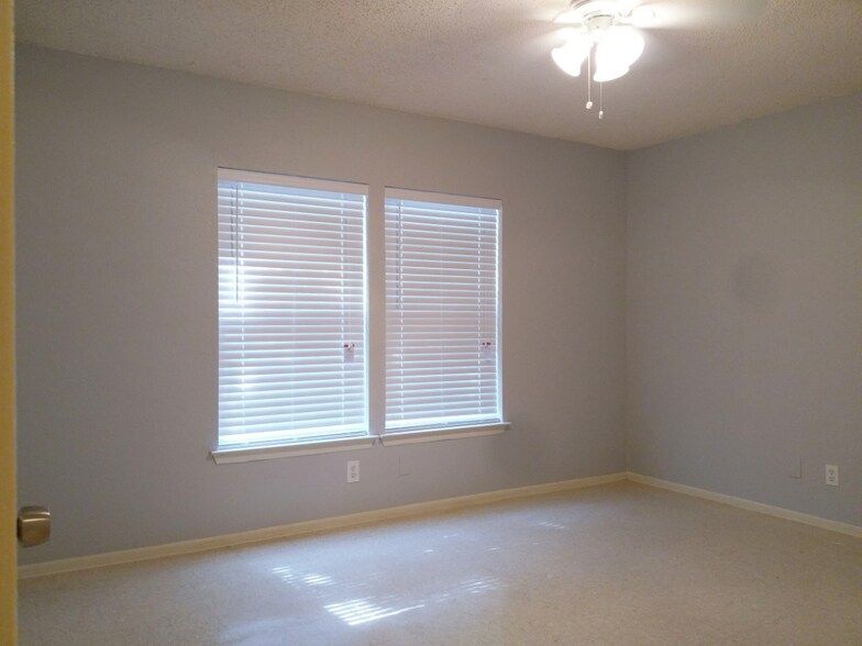 Bedroom 2 - 2524 Corian Glen Dr