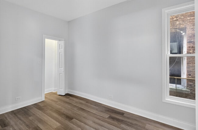 Building Photo - 6660 S Michigan Ave