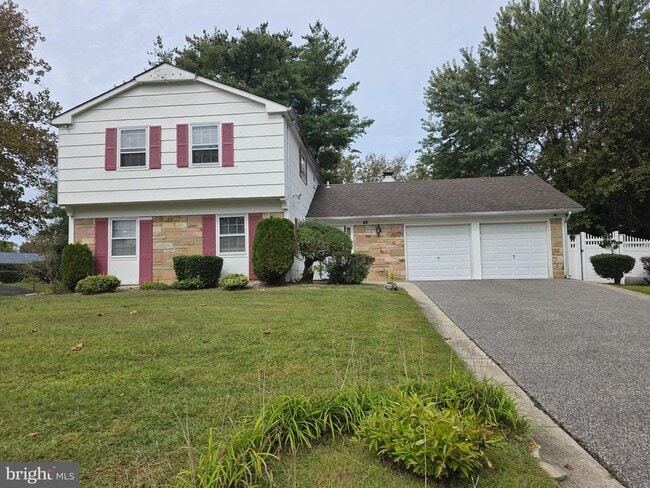 Primary Photo - 46 Tidewater Ln