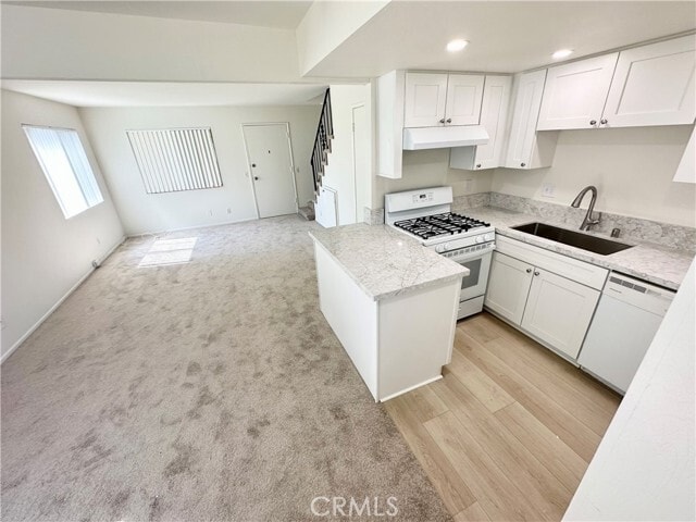 Building Photo - 2713 Calle Del Comercio