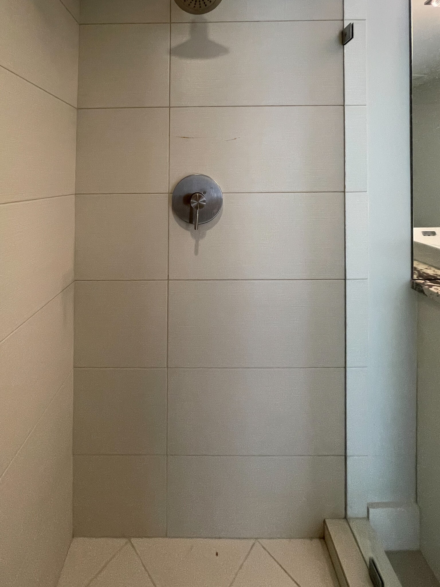 Building Photo - 64 Isle Of Venice Dr