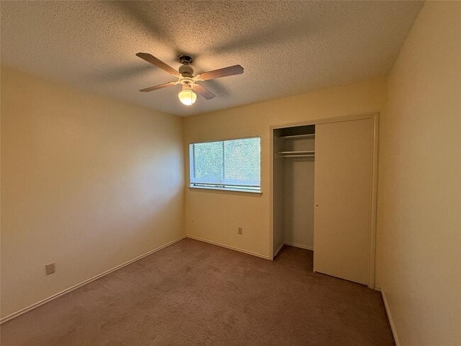 Building Photo - 12803 Humphrey Dr