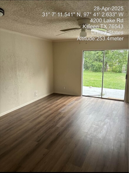 Building Photo - 4202 Lake Rd