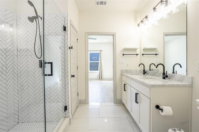 Building Photo - 5116 Stoneridge Dr