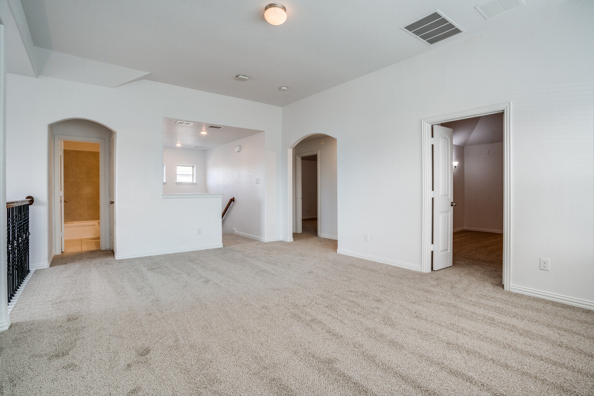 Building Photo - 4546 Frost Ave
