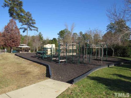 Building Photo - 213 Canyon Lake Cir