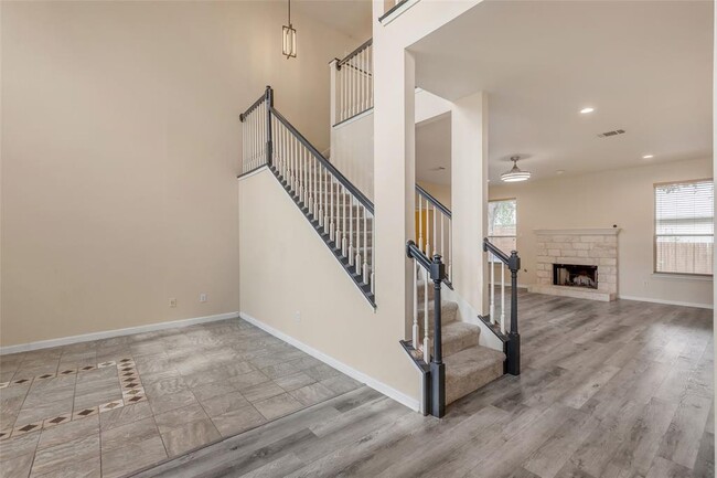 Building Photo - 12601 Duckcreek Ct
