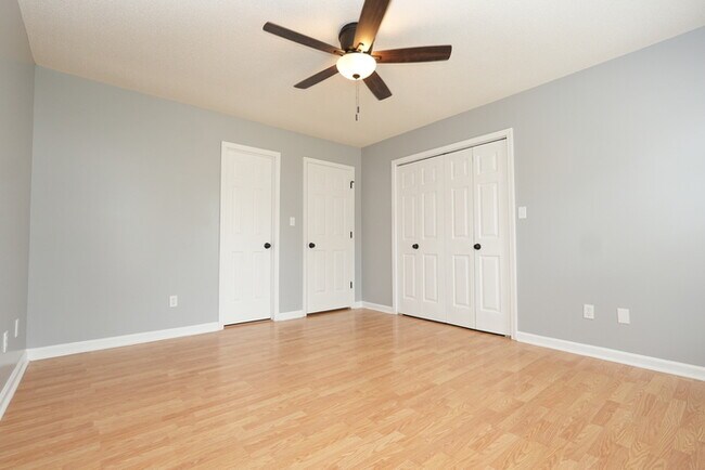 Building Photo - Charming 3-Bedroom, 2-Bathroom Home Perfec...