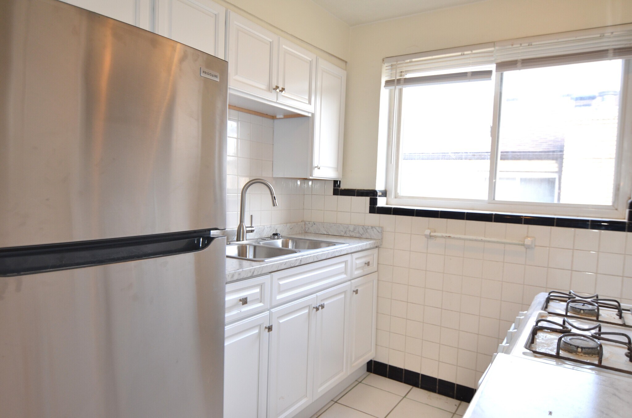 Building Photo - 2532 Williams Ave