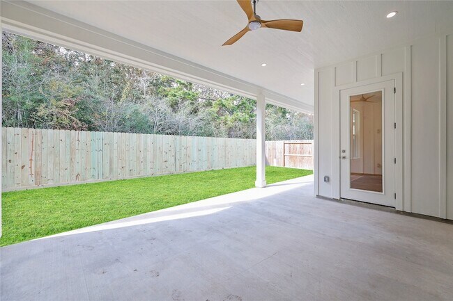 Building Photo - 18211 Polo Meadow Dr