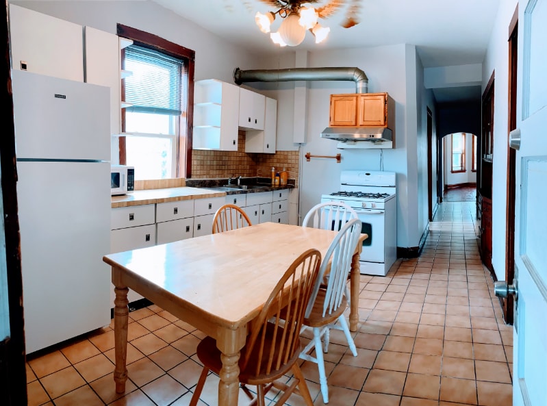 Building Photo - 3325 S Emerald Ave