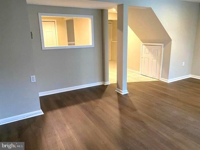 Building Photo - 130 W Orndorff Dr