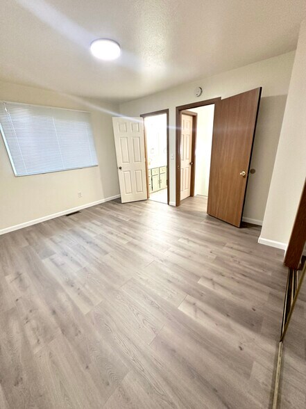 Building Photo - 8150 Little Dipper Ave