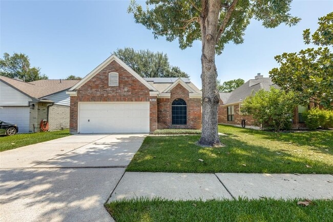 Primary Photo - 3012 High Plains Dr