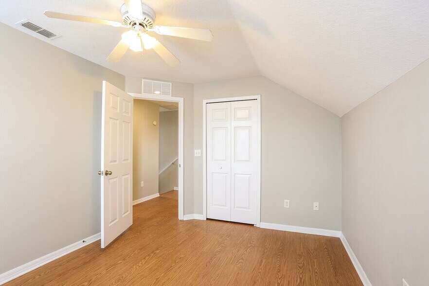 Building Photo - 17236 Poppy Fields Ln