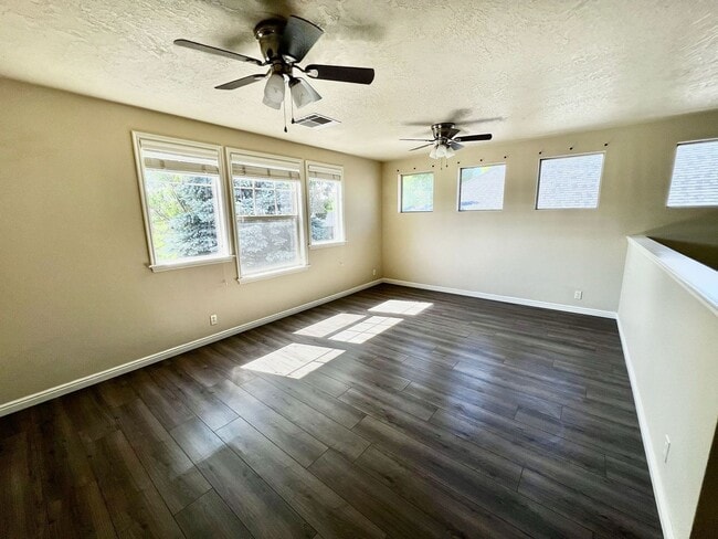 Building Photo - "Luxury Living: Stunning home with marble counter tops & Fireplace!"