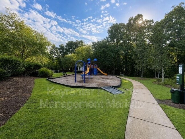 Building Photo - 101 Honeydew Ln